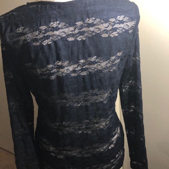 Navy blue lace top - Picture 3 of 4